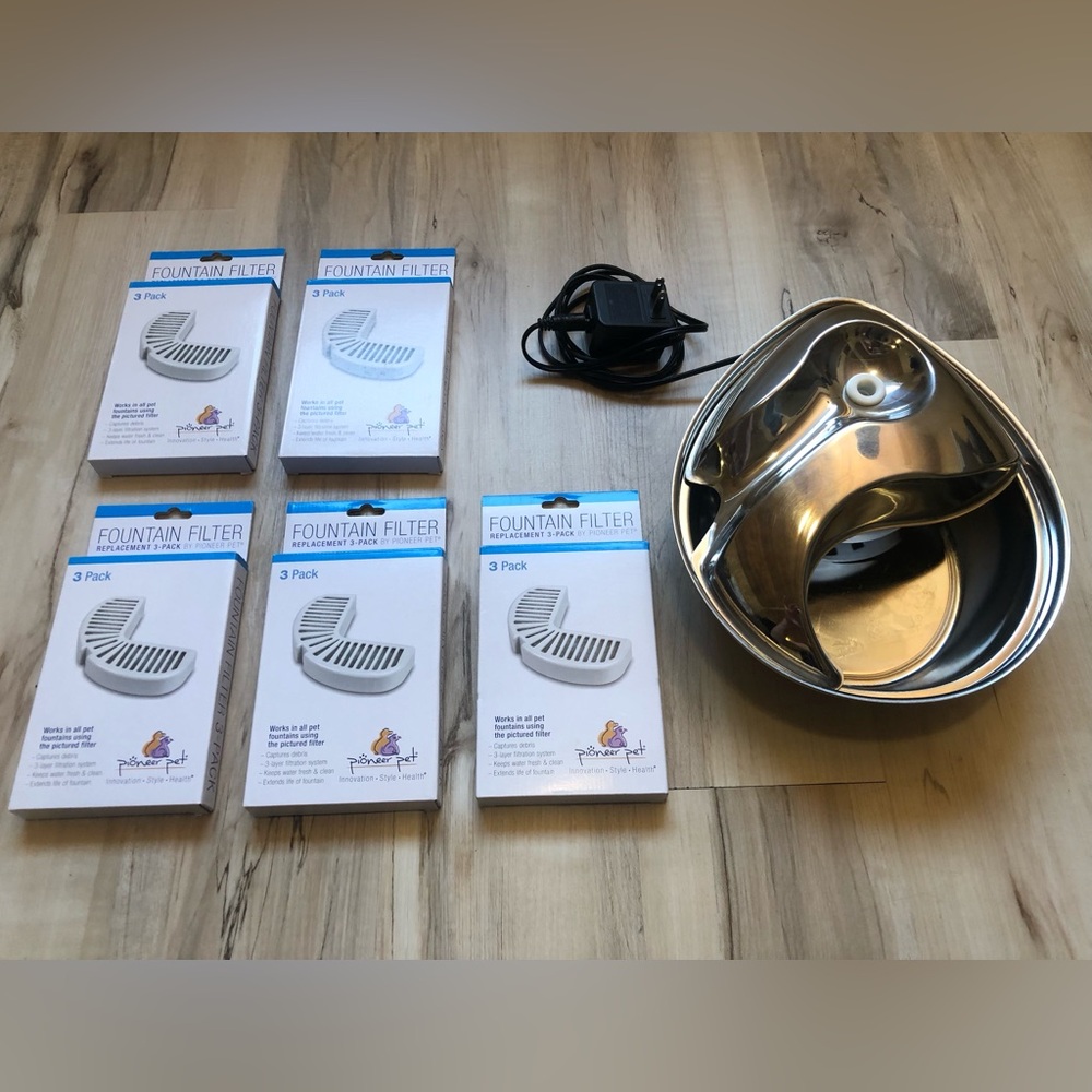 Pioneer Pet Stainless Steel Fountain and New Unopened 15 Replacement Filters - Picture 10 of 17